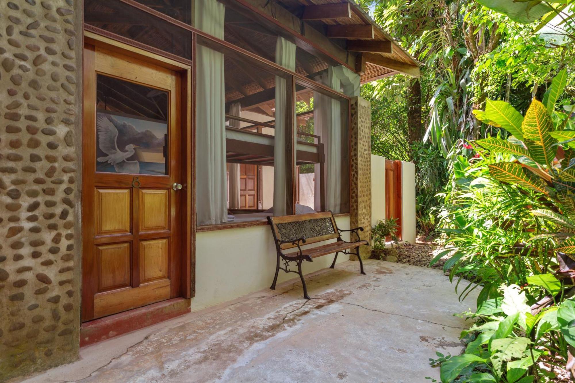 Ian Anderson Caves Branch Jungle Lodge Belmopan Eksteriør bilde