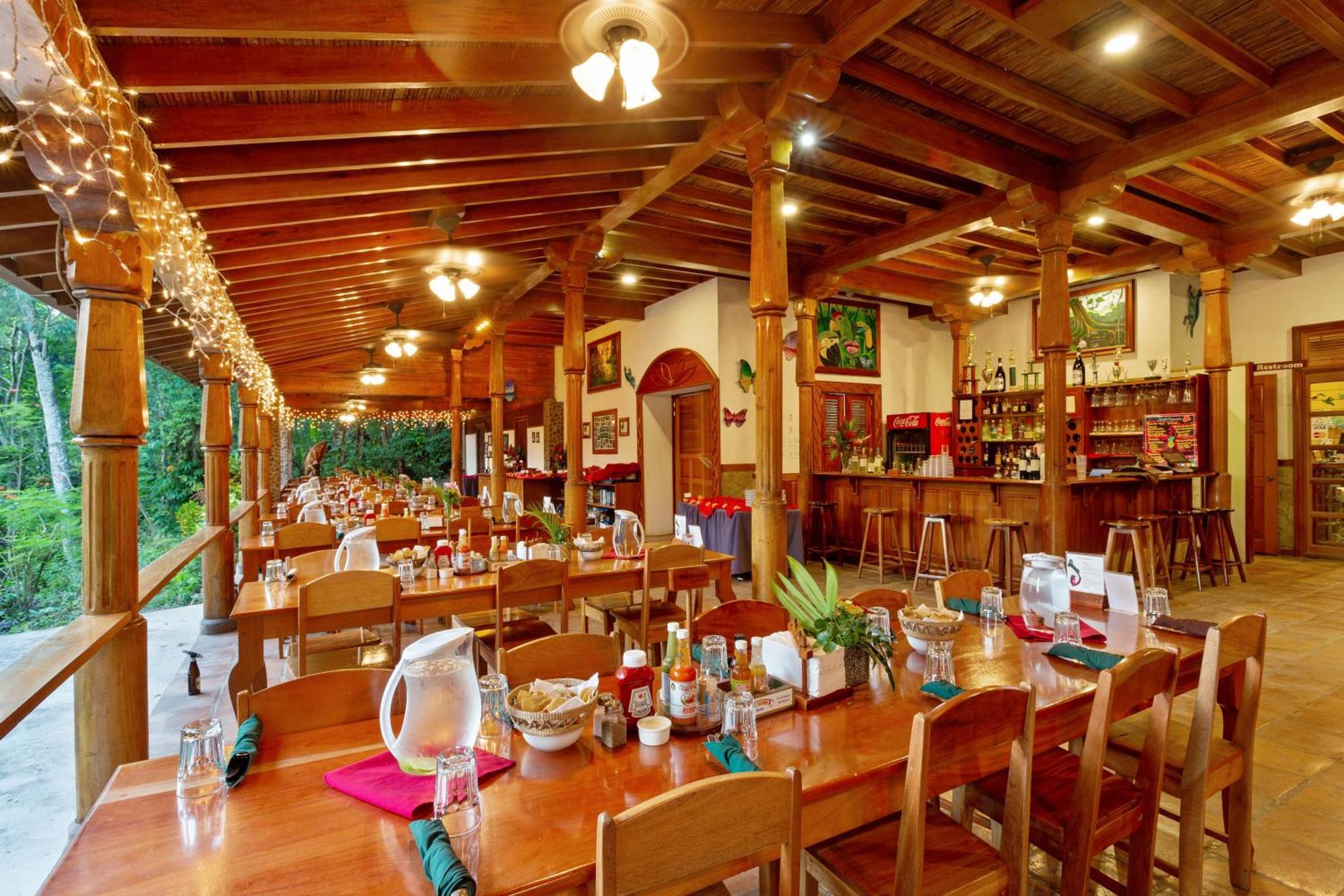 Ian Anderson Caves Branch Jungle Lodge Belmopan Eksteriør bilde